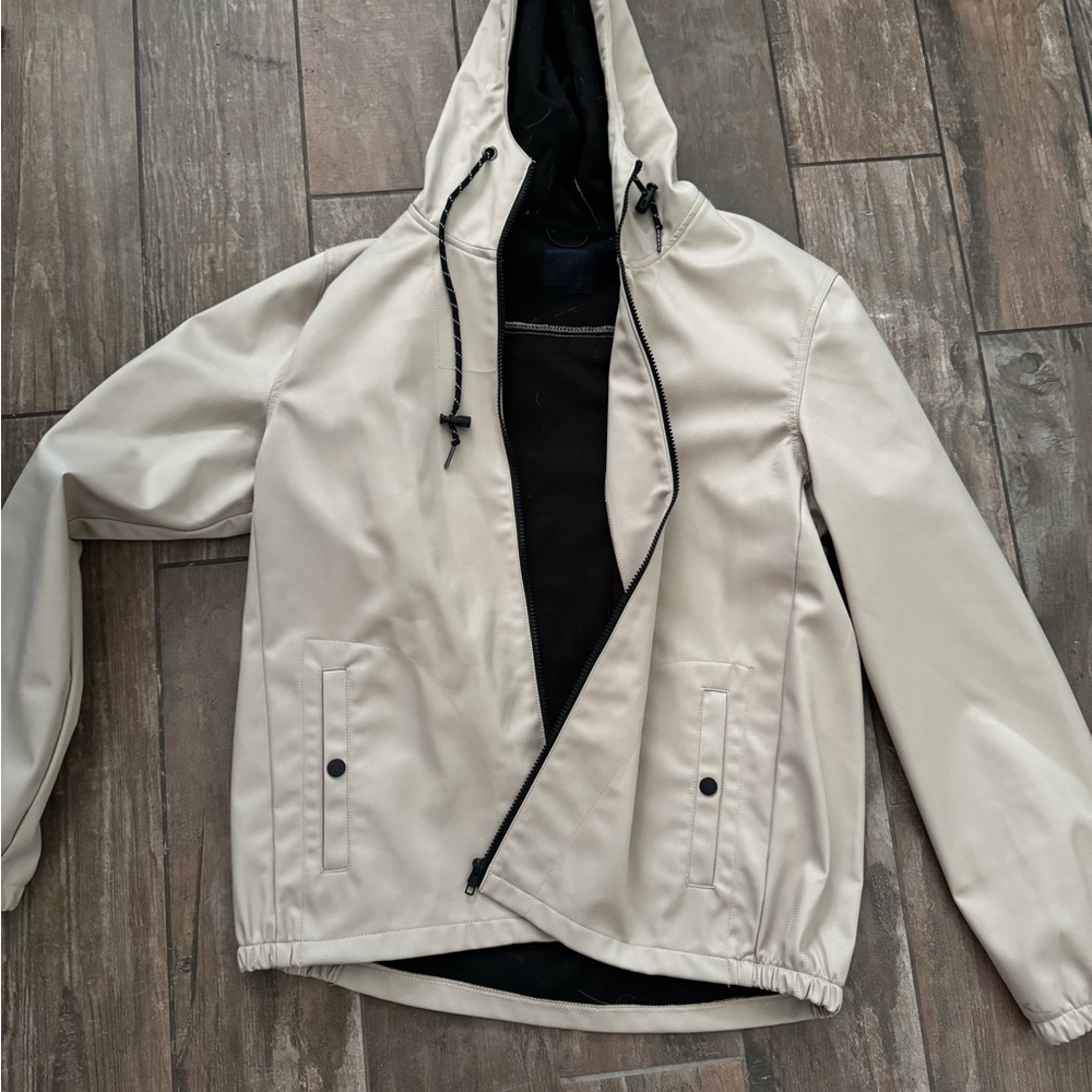 Hooded Wind Jacket